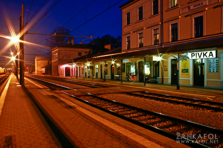 Železniška postaja Pivka