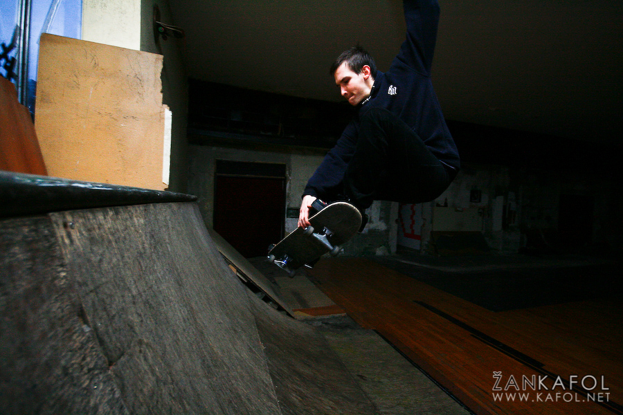 Skatepark v starem hotelu Kras, Postojna