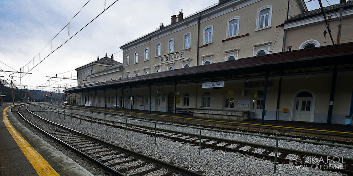Železniška postaja Postojna