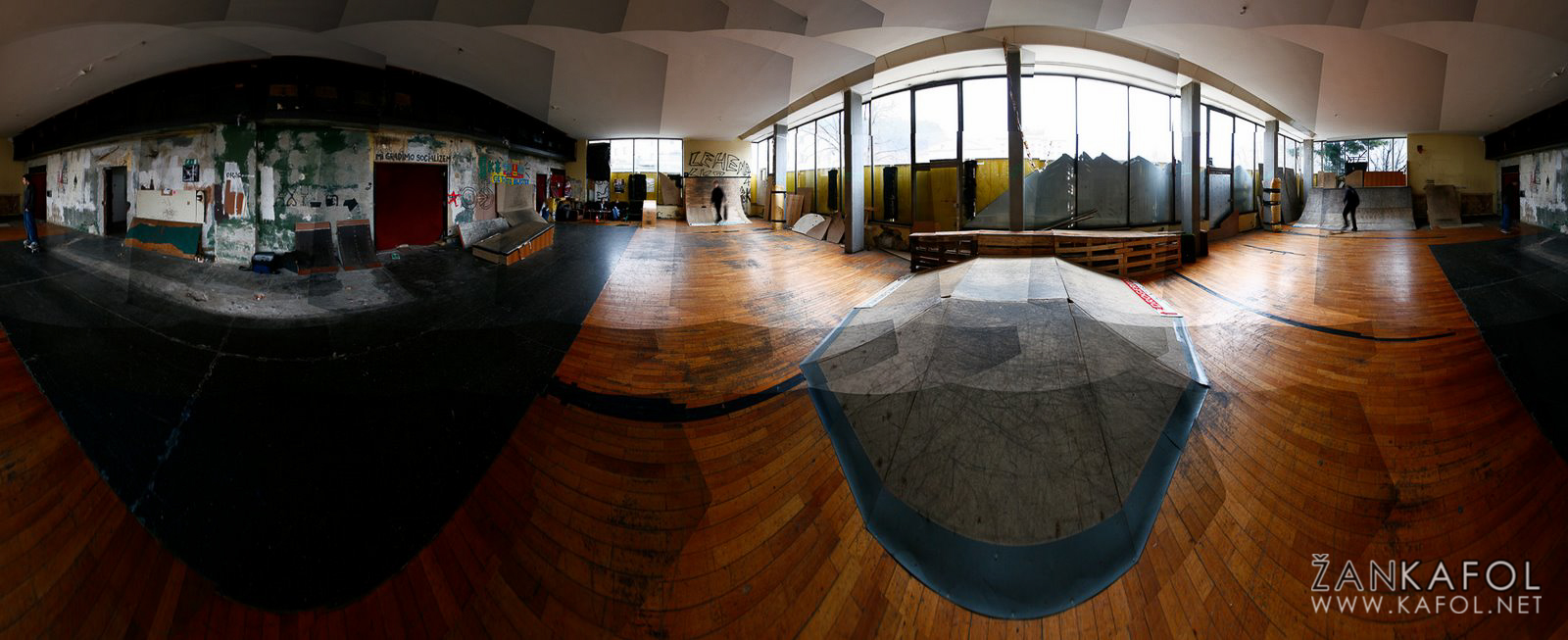 Skatepark v starem hotelu Kras, Postojna