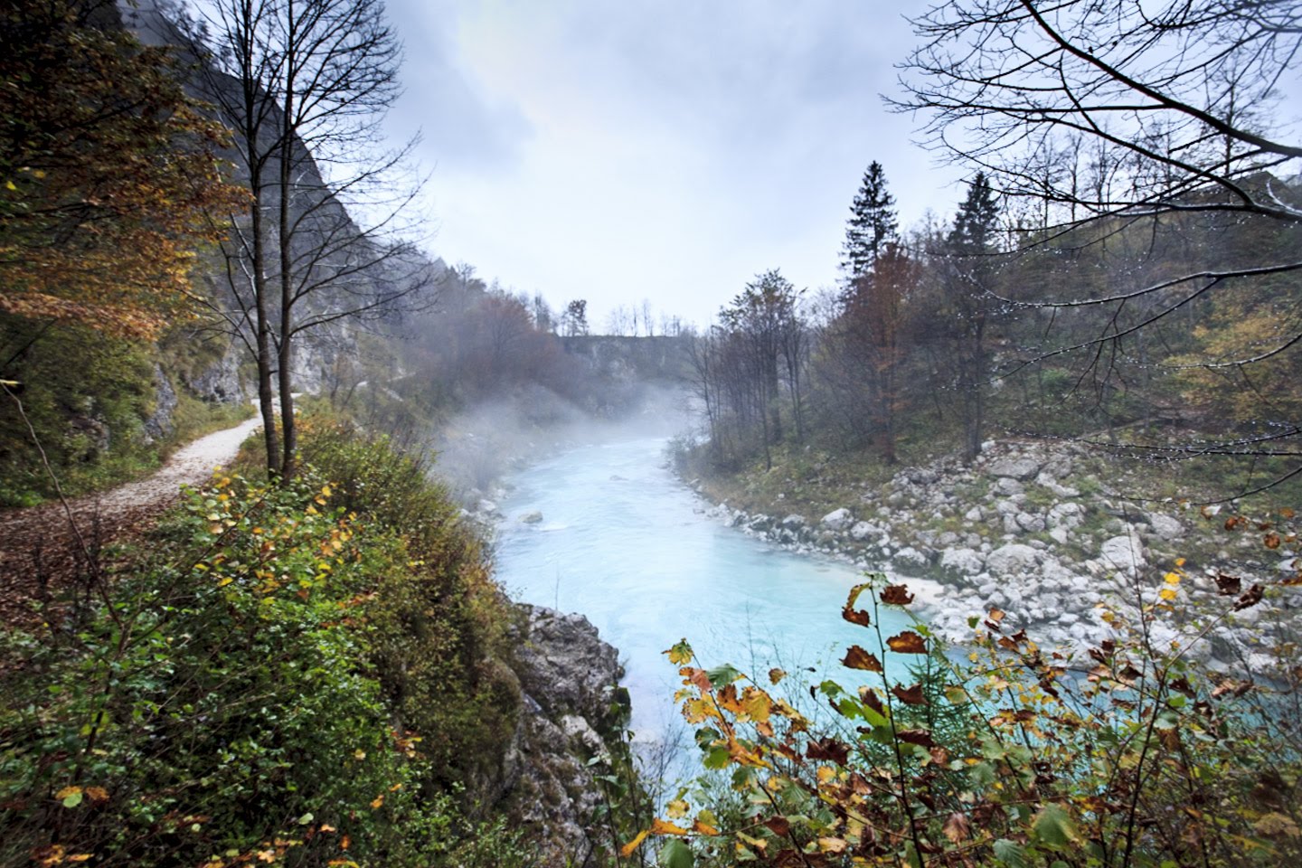 Smaragdna reka Soča