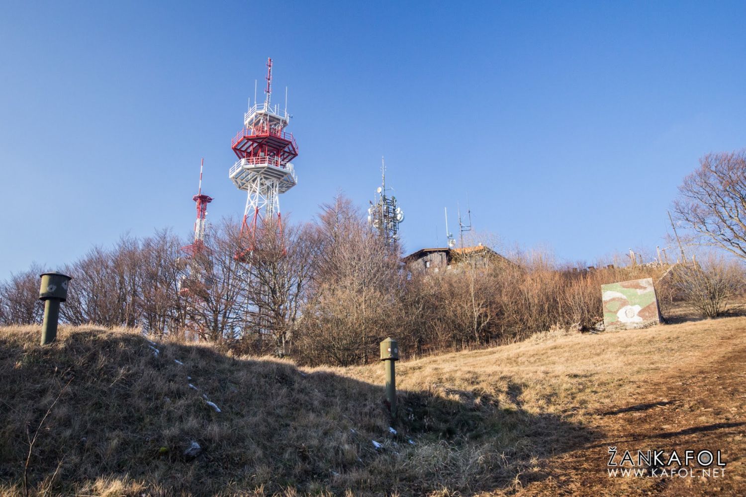 Krim - antena na vrhu