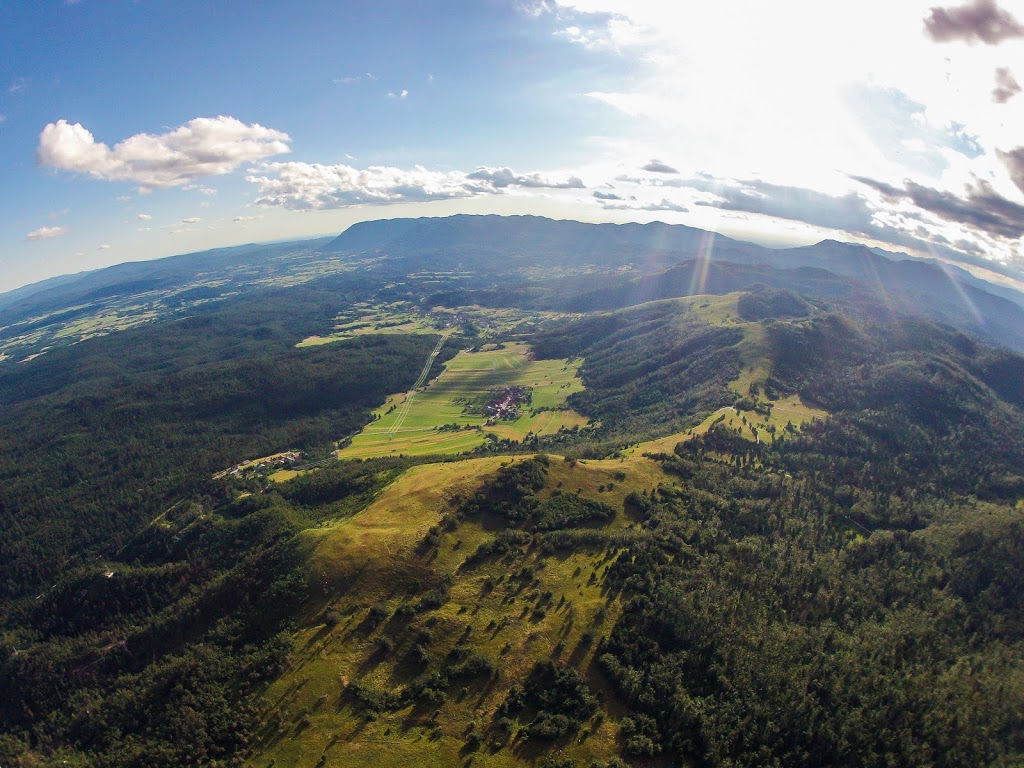 Strmca in Petričev hrib