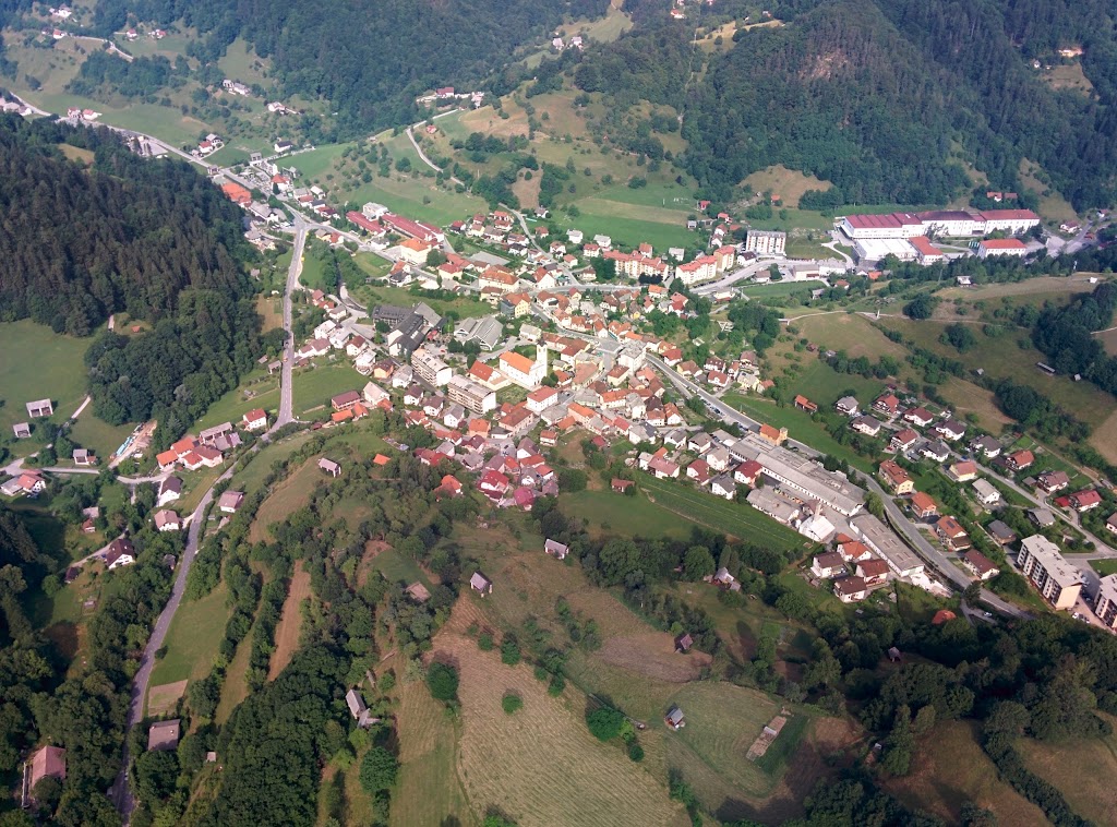 Cerkno iz zraka