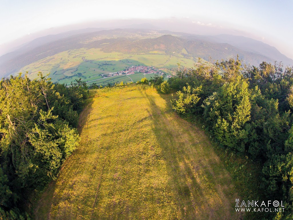 Letenje nad Planinsko goro