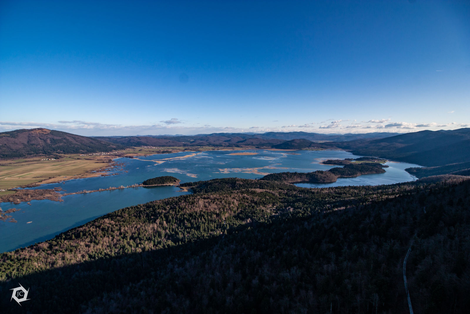 Razgled na Cerkniško jezero iz Javornikov