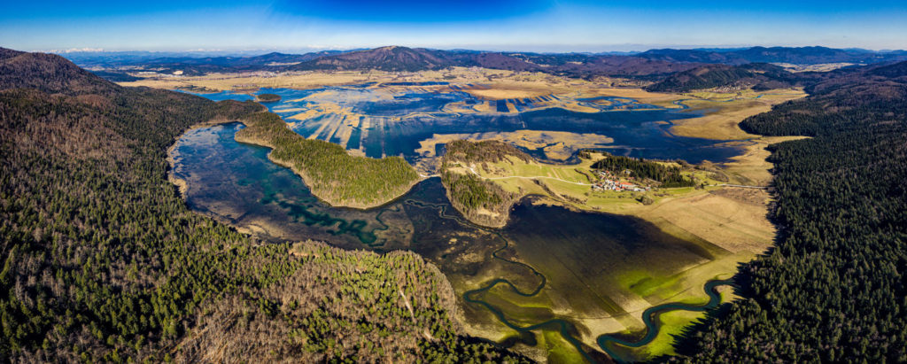 Poplavljeno Cerkniško polje