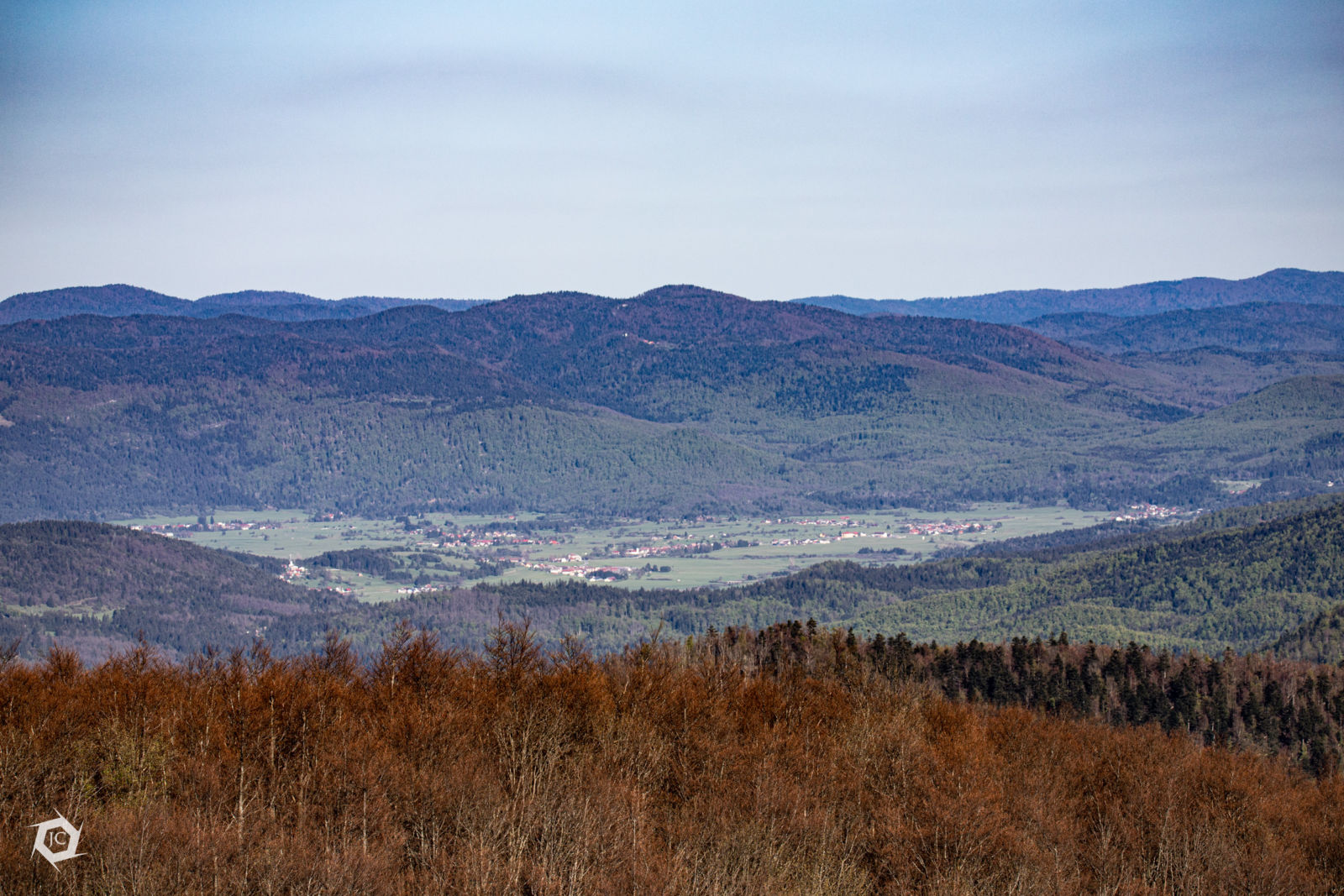 Loška dolina iz Velikega Kožljeka